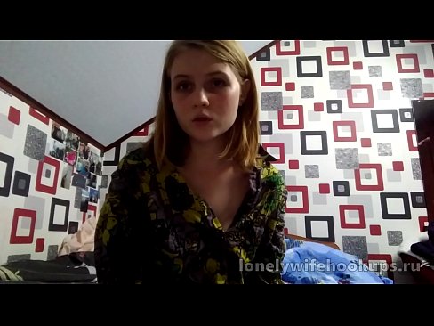 ❤️ 来自俄罗斯的年轻金发碧眼的学生喜欢更大的阴茎。 ❌ Porno️❤
